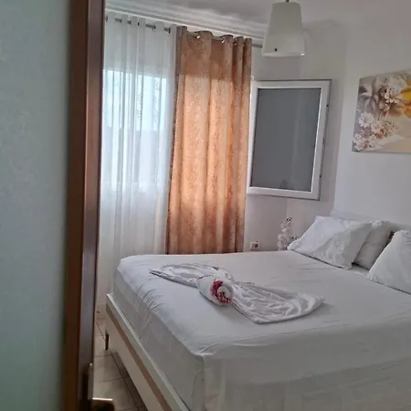 Kikaapt Lejlighed Durrës